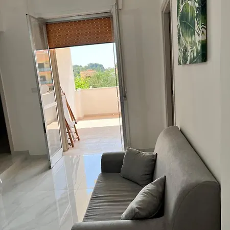 La Casetta Di Paola * غالّيبولي